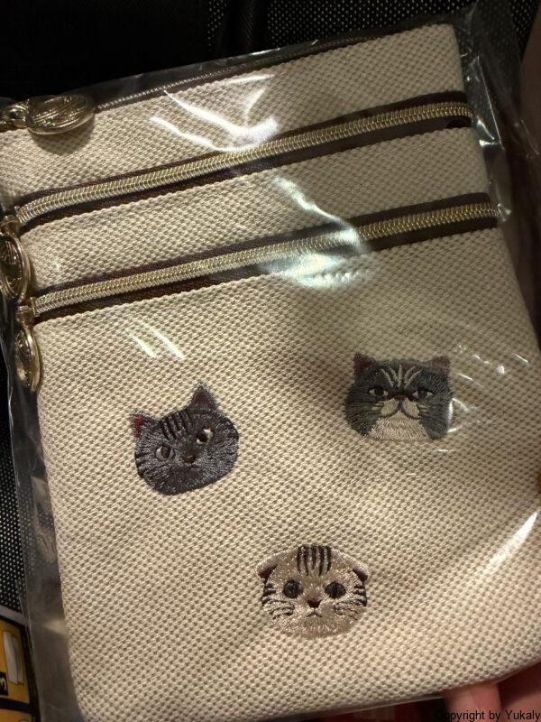 カルディ ネコの日バッグ2026 プレミアム トートバッグ
ネコポーチの写真